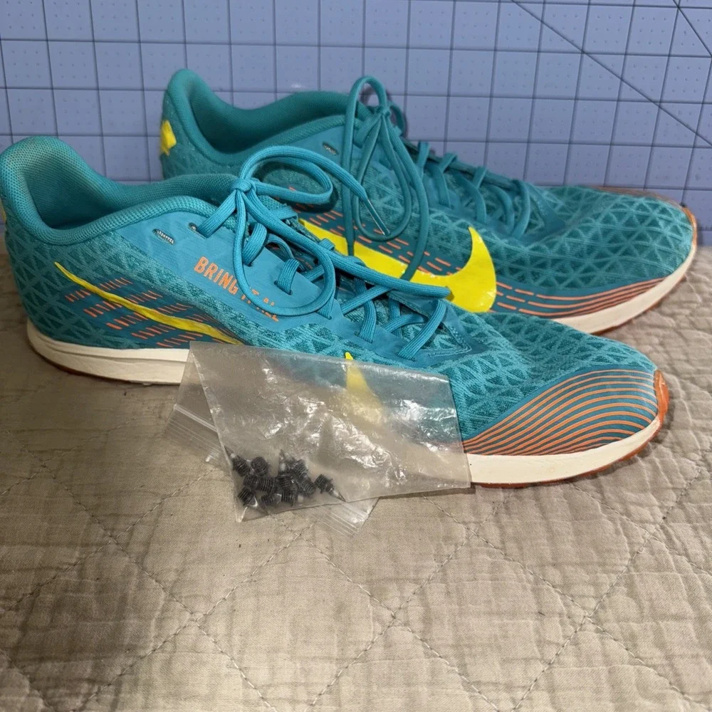 Nike Zoom Rival XC, Track Running Shoe Turquoise, orange, Yellow Size 10.5
